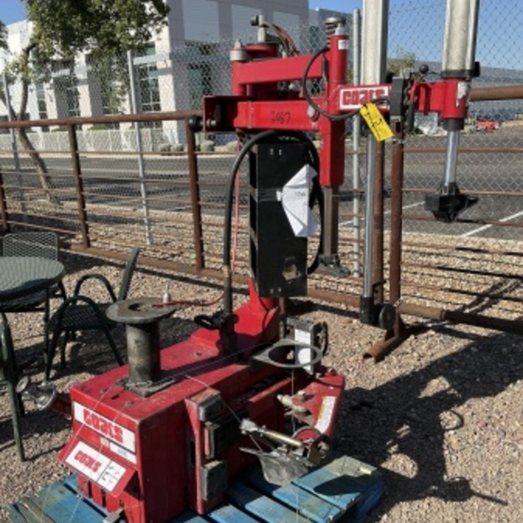 COATS 80C TIRE MACHINE