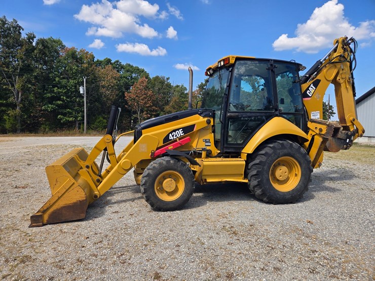 caterpillar-420e-image-4
