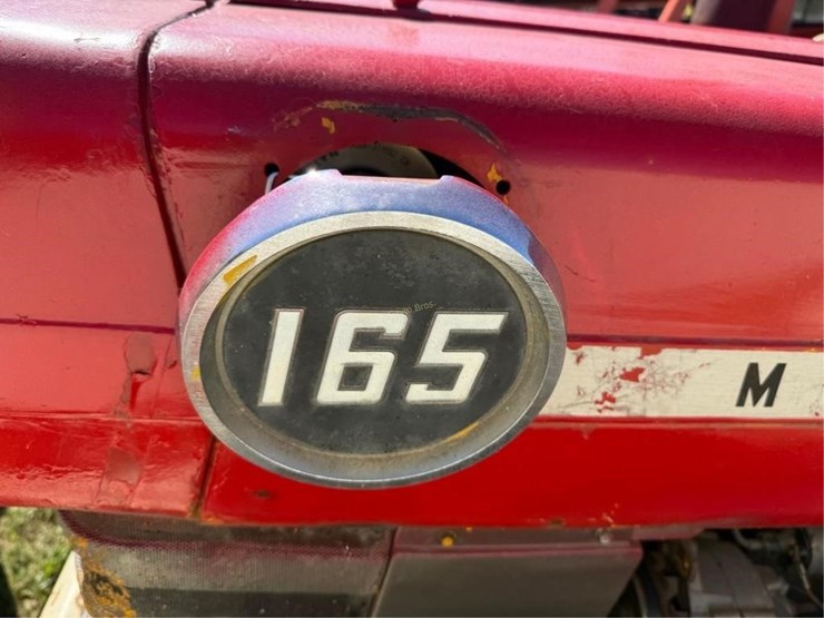 massey-ferguson-165-image-13