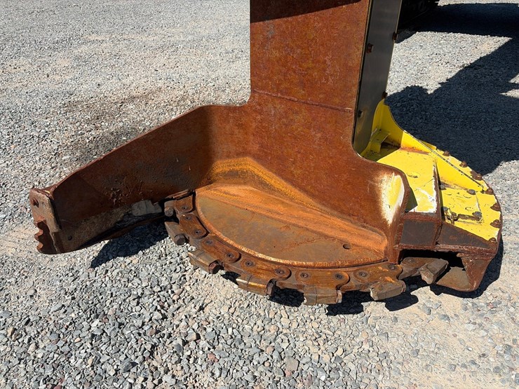 2015-deere-853m-image-14