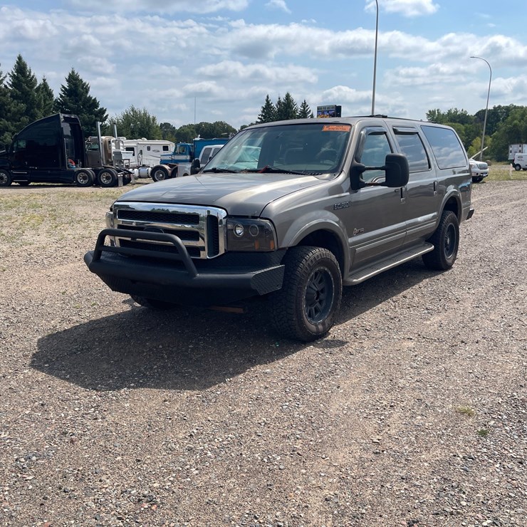 2002 FORD EXCURSION