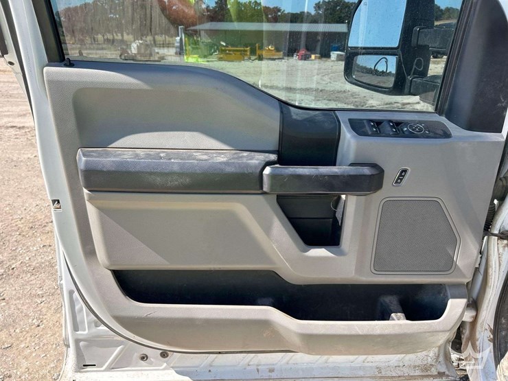 ford-f250-image-11
