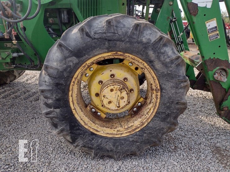 john-deere-6210-image-27