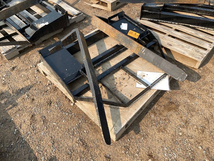 #2066-•-2026-mower-king-skid-steer-forks-image-2