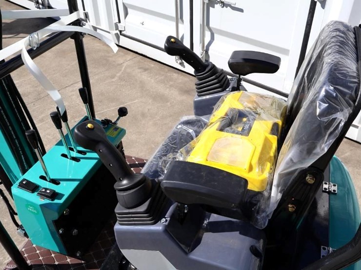 2026-cfg-industrial-kt13r-mini-excavator,-gasoline-engine,-unused-image-4