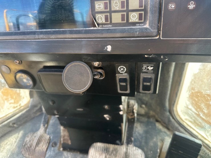 caterpillar-988f-image-73