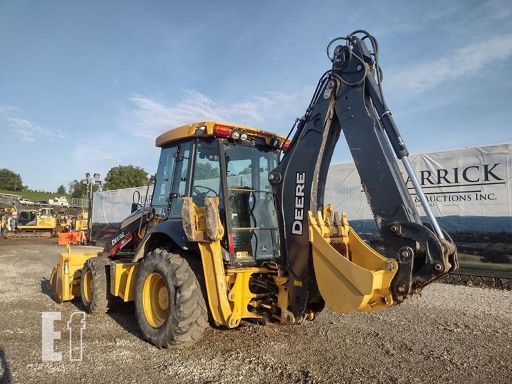 2021-deere-310sl-image-39