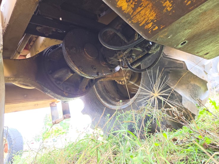 caterpillar-cp-553-image-38