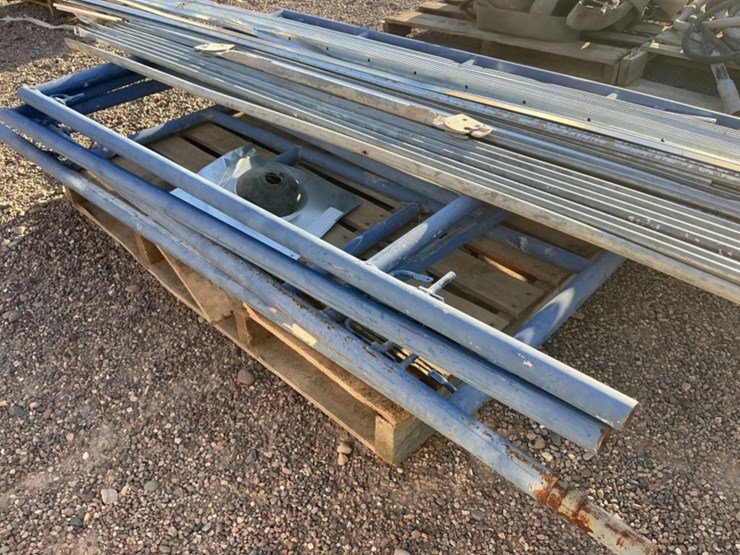 pallet-of-misc-image-5
