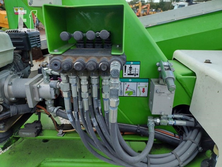 23-nifty-tm50tg-towable-lift-7332-image-22
