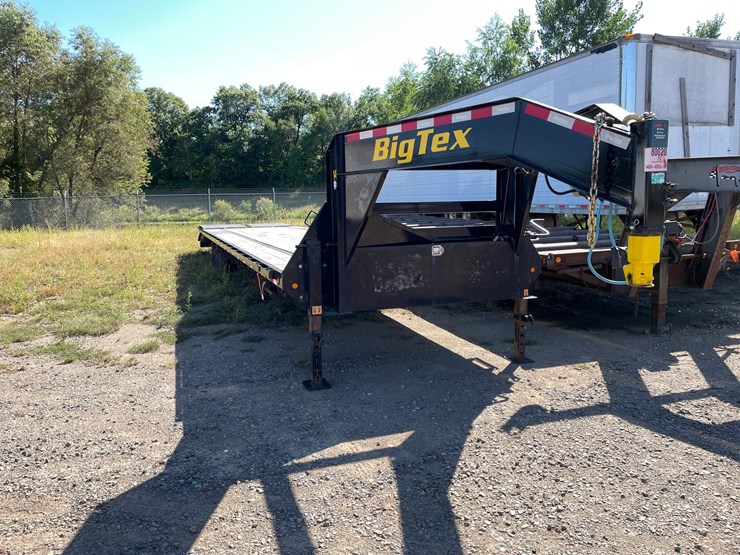 #1320-•-2025-big-tex-gooseneck-trailer-(has-tn-title)-image-2