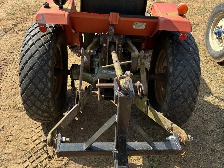 massey-ferguson-1010-image-2