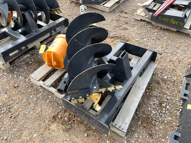 #2022-•-2026-unused-land-honor-skid-steer-loader-auger-drives-image-2