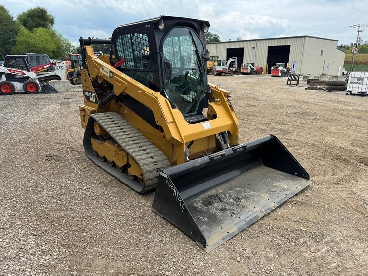 2017-caterpillar-259d-image-8