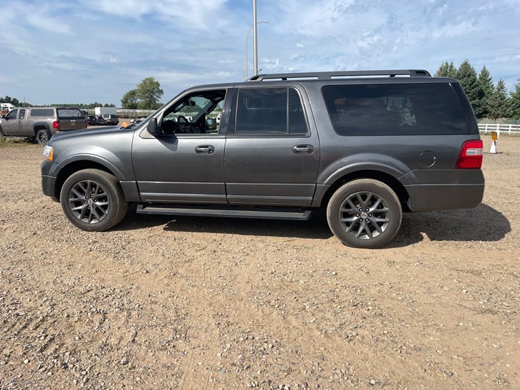 2017-ford-expedition-image-2