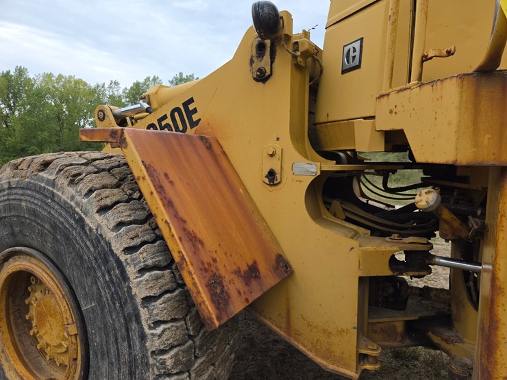 caterpillar-950e-image-19