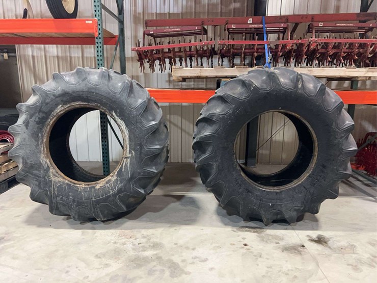 (2)-24.5-32-traction-tires-image-1