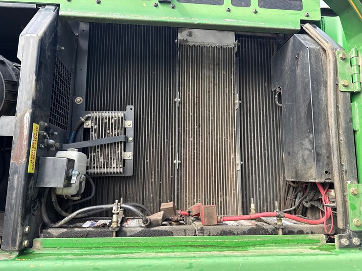 deere-2154d-image-54