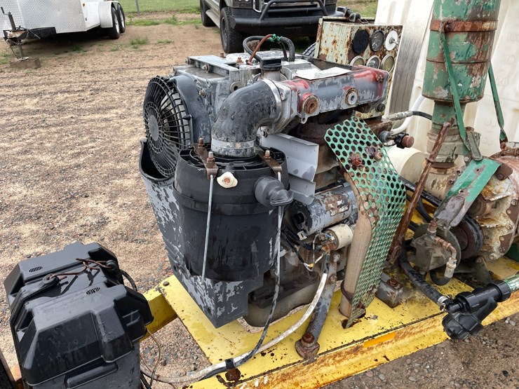 #1306-•-2000-ringomatic-vac-trailer-(has-mn-title)-image-9