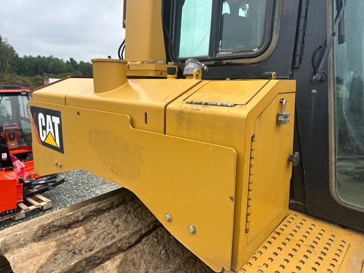 caterpillar-d6t-lgp-image-15
