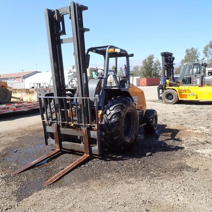 CASE 588H