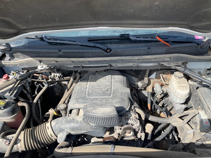 #1472-•-2019-gmc-sierra-pickup-truck-(has-mn-title)-image-15