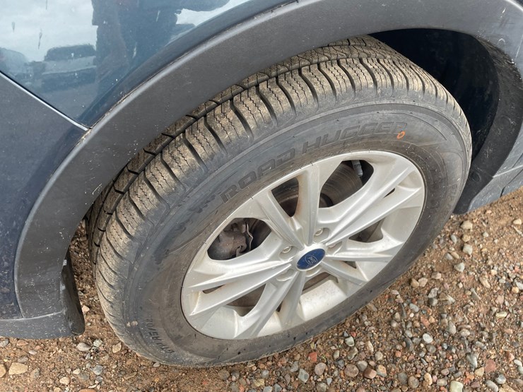 2019-ford-escape-image-5