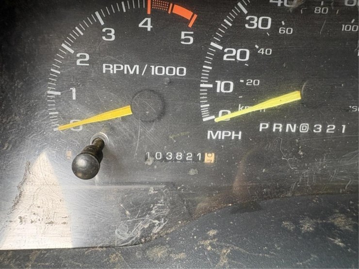 1995-gmc-sierra-3500-image-10