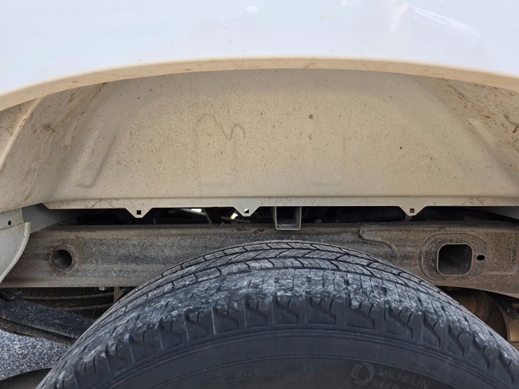 #25370-•-2019-chevrolet-silverado-pickup-truck-image-52