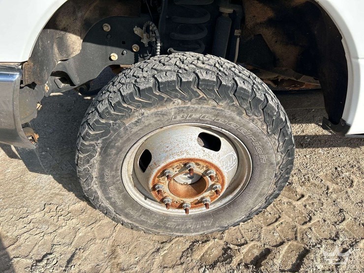 2018-ford-f350-image-32