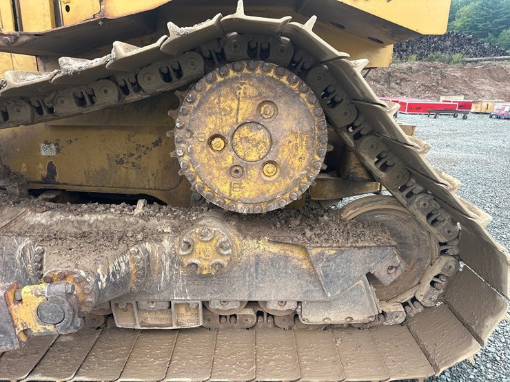caterpillar-d6t-lgp-image-75