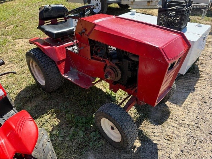 wheelhorse-c125-image-4