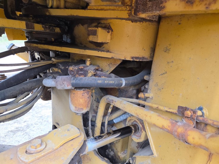 caterpillar-950e-image-27