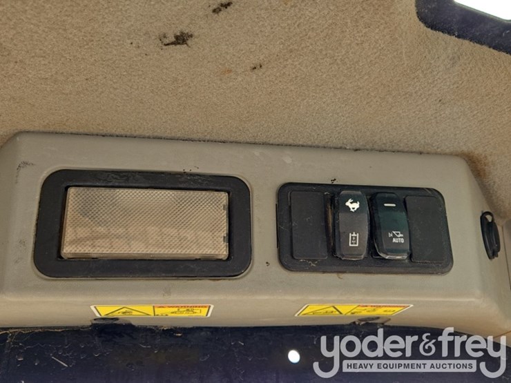 2019-caterpillar-259d3-image-46
