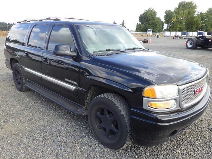 2002-gmc-yukon-xl-image-7