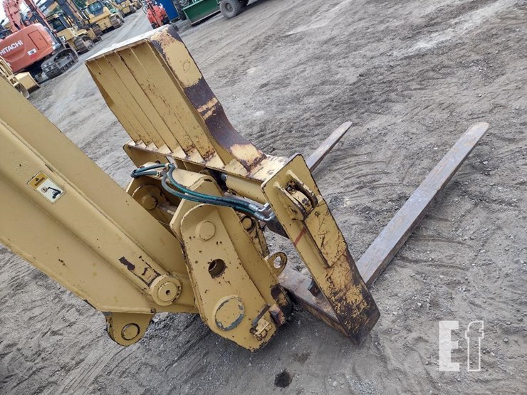 1999-caterpillar-th83-image-19