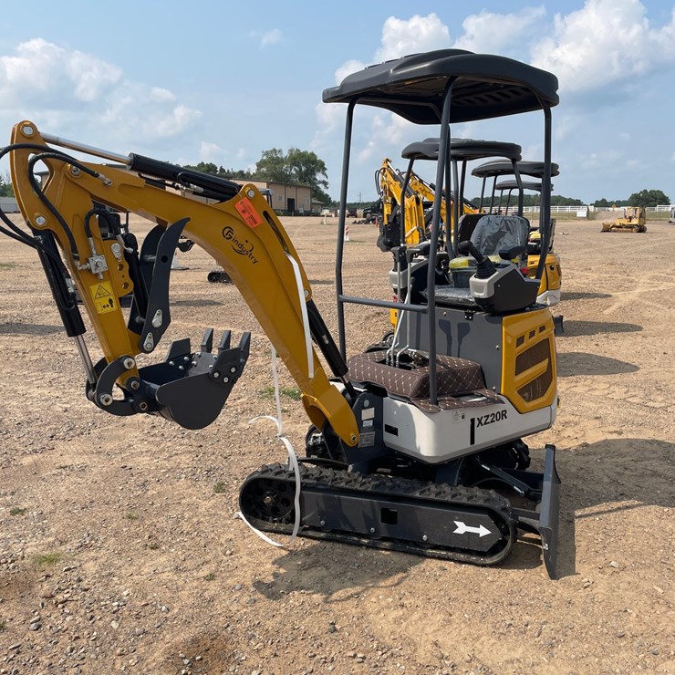 #5546 • 2026 XZ20R Mini Excavator