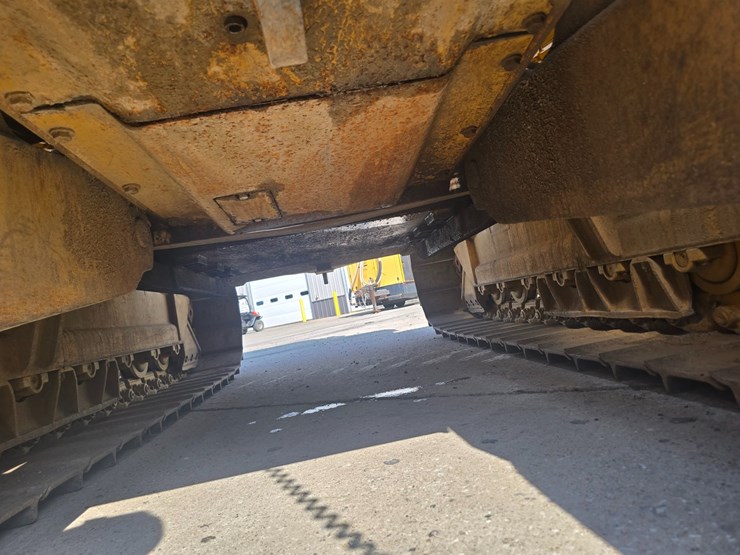 2002-caterpillar-d6m-lgp-image-60