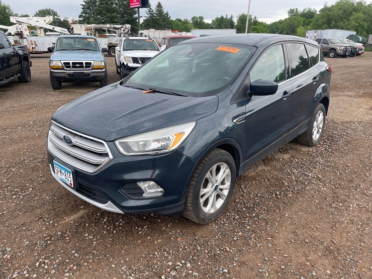 2019-ford-escape-image-1