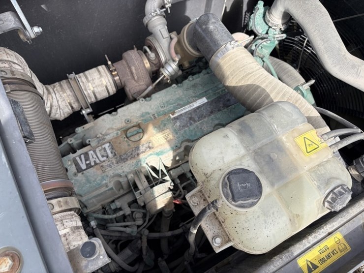 2020-volvo-ec300el-image-28