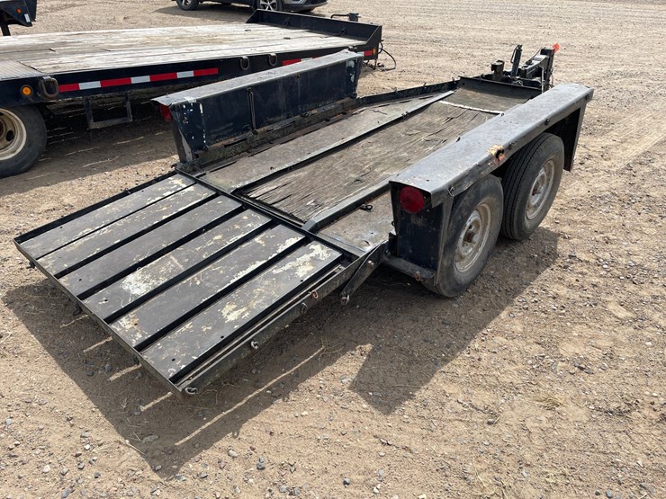 #1311-•-flatbed-trailer-(no-title-parts-only-trailer)-image-4