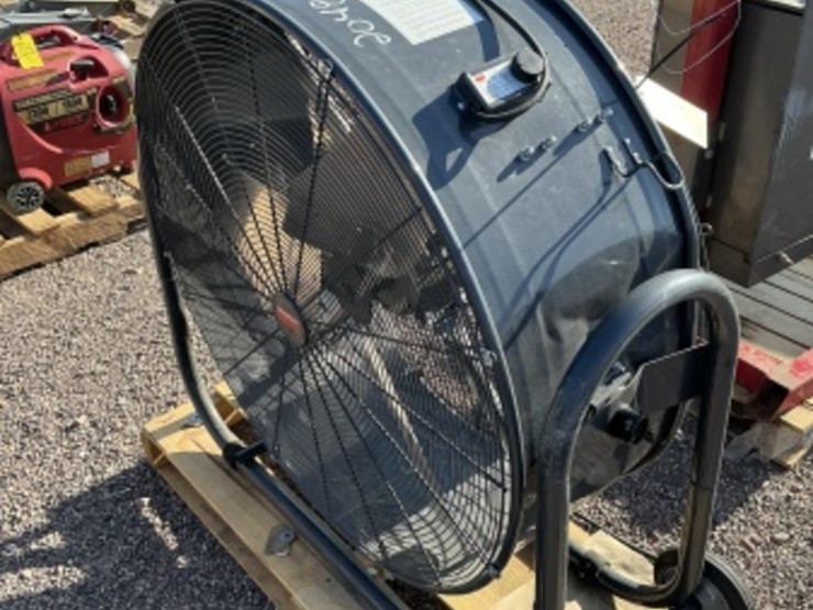 dayton-36in-fan-image-3