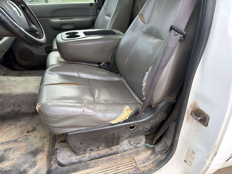 2008-chevrolet-silverado-1500-image-24