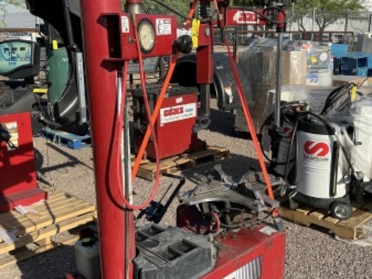 coats-70x-ag-3-tire-machine-image-2