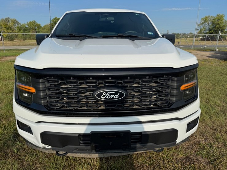 2024-ford-f150-image-2