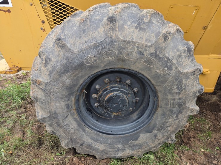 caterpillar-cp-553-image-52