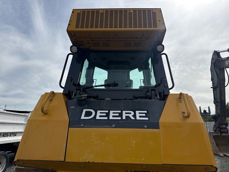 2014-deere-750k-lgp-image-37