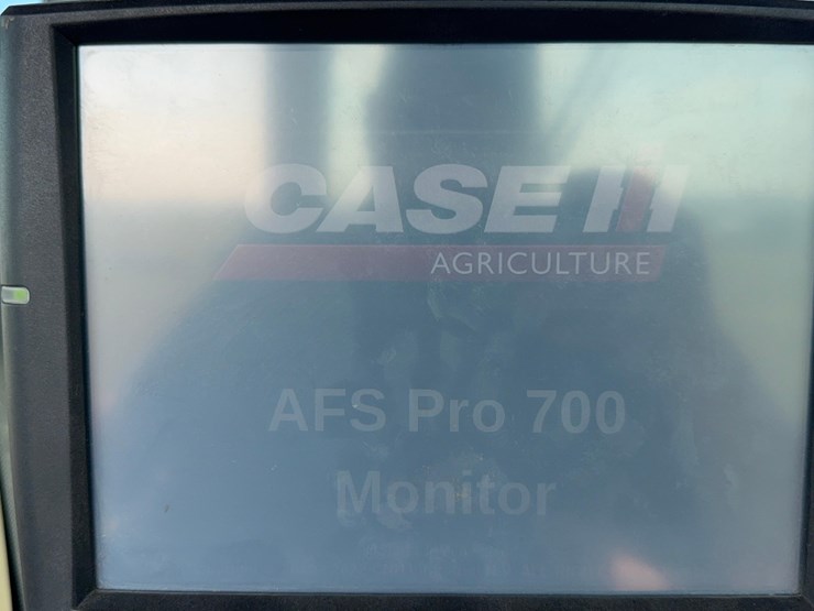 2011-case-ih-steiger-500-hd-image-6