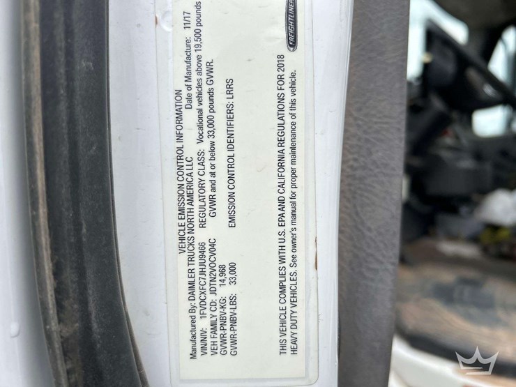 2018-freightliner-m2-106-image-5