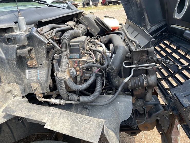 #1460-•-2008-chevrolet-c4500-chipper-truck-(has-mn-title)-image-10